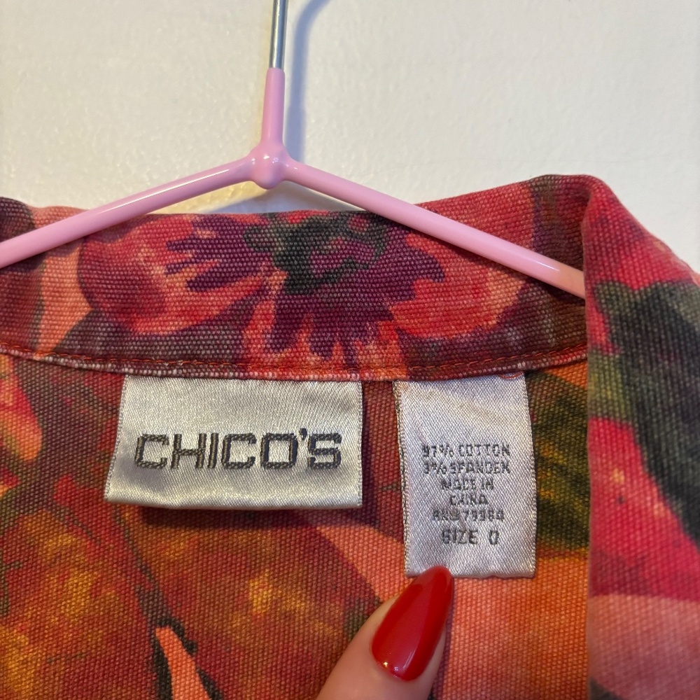 Chico’s Collared Denim Pocket Statement Jacket Or… - image 4